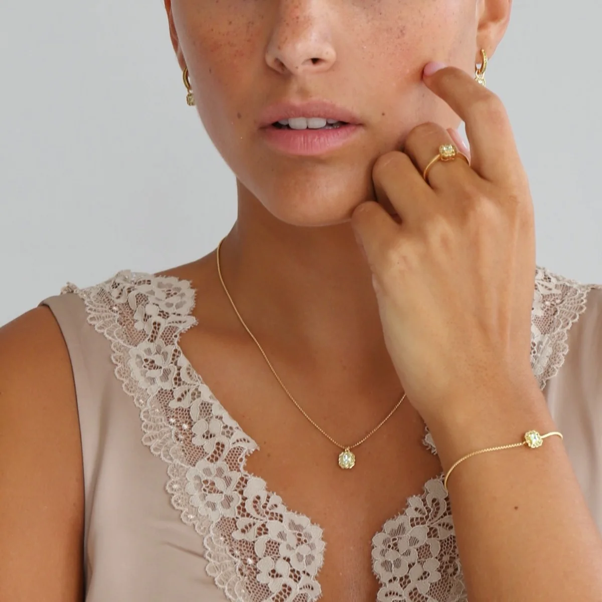 24Kae Gold Bracelet 22457Y - Image 4
