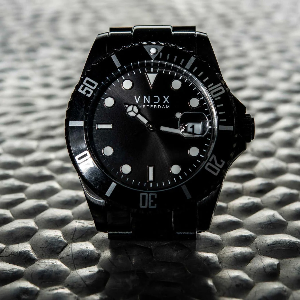 VNDX AMS LXRY Edition Men'sWatch 2003-MB14750-01 - Image 3