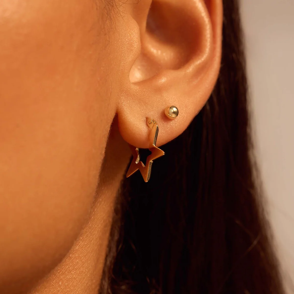 Beloro Jewels Della Spiga Luna 9 Karat Gold Star Earrings BO360083 - Image 3