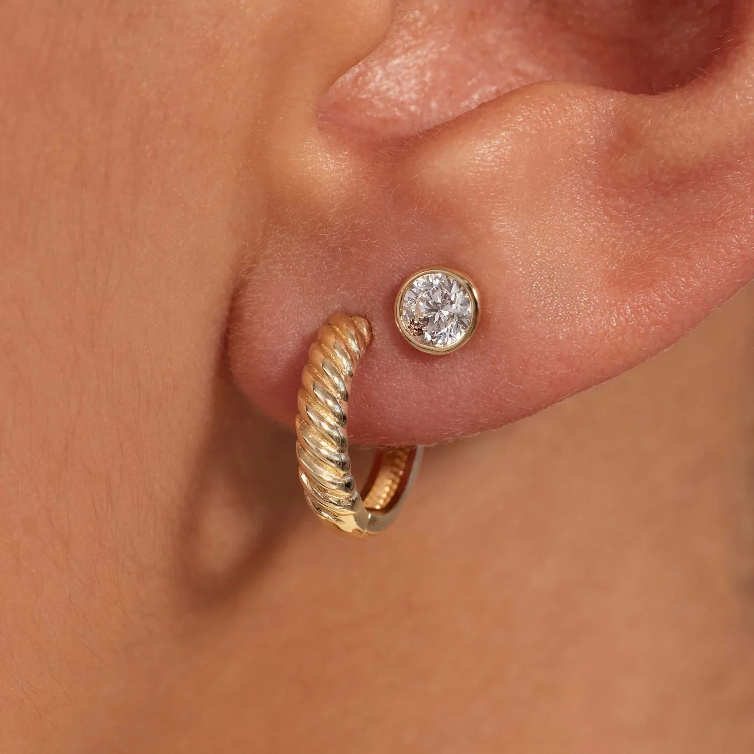Beloro Jewels La Rinascente Milou 9 karat gold hoop earrings BO360106 - Image 2