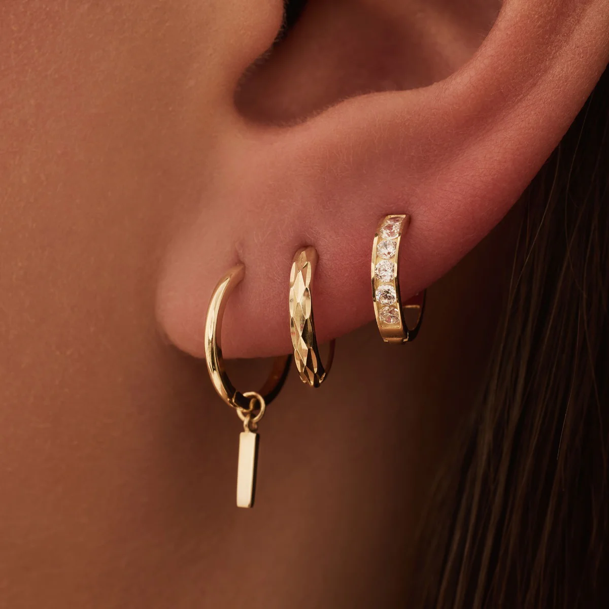 Beloro Jewels Monte Napoleone Stella 9 Karat Gold Hoop Earrings BO360067 - Image 5