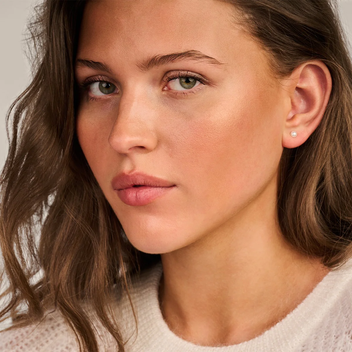 Blush Gold Ear Stud 7136YPW - Image 2