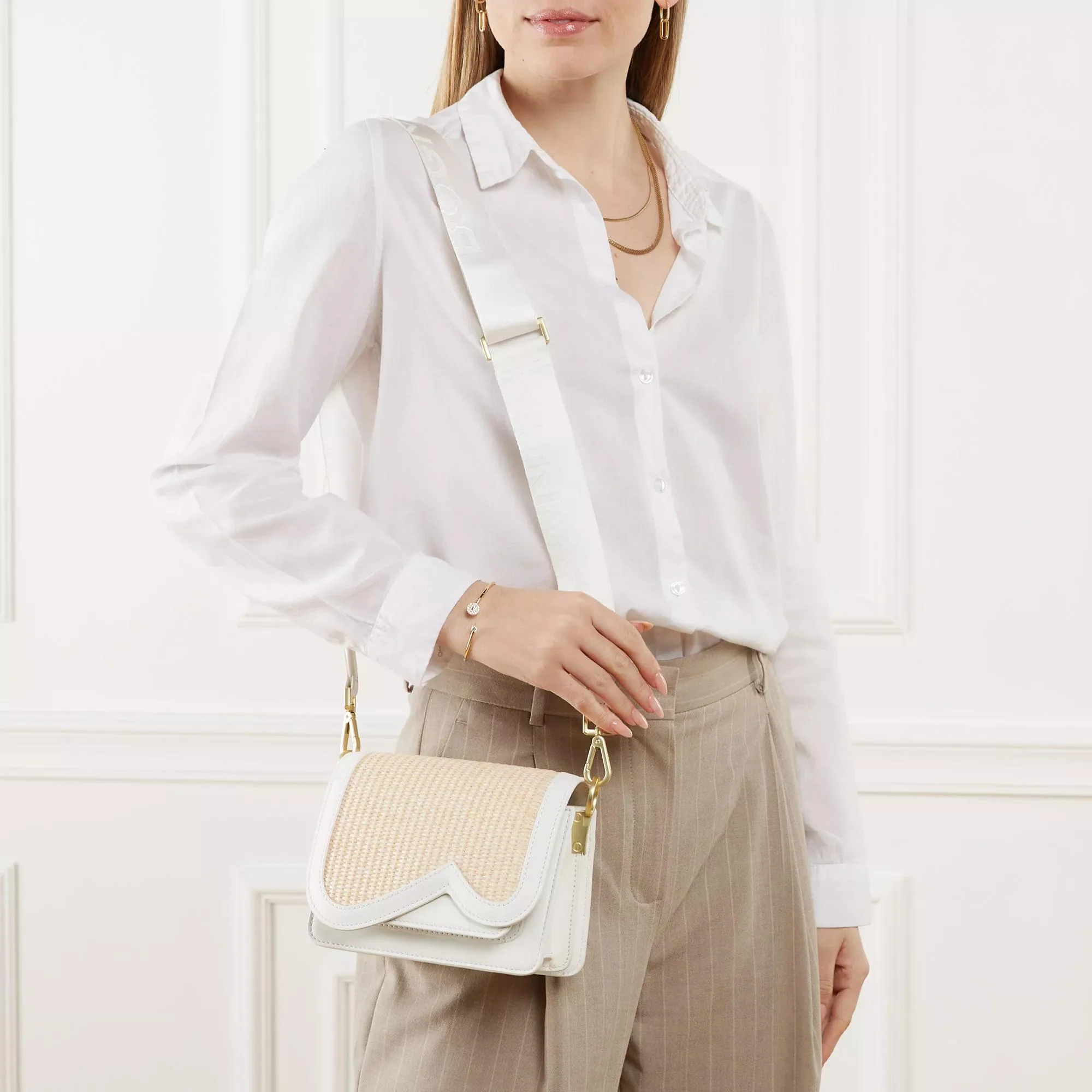 Bogner White Crossbody Bag 2001-A0244816 - Image 3