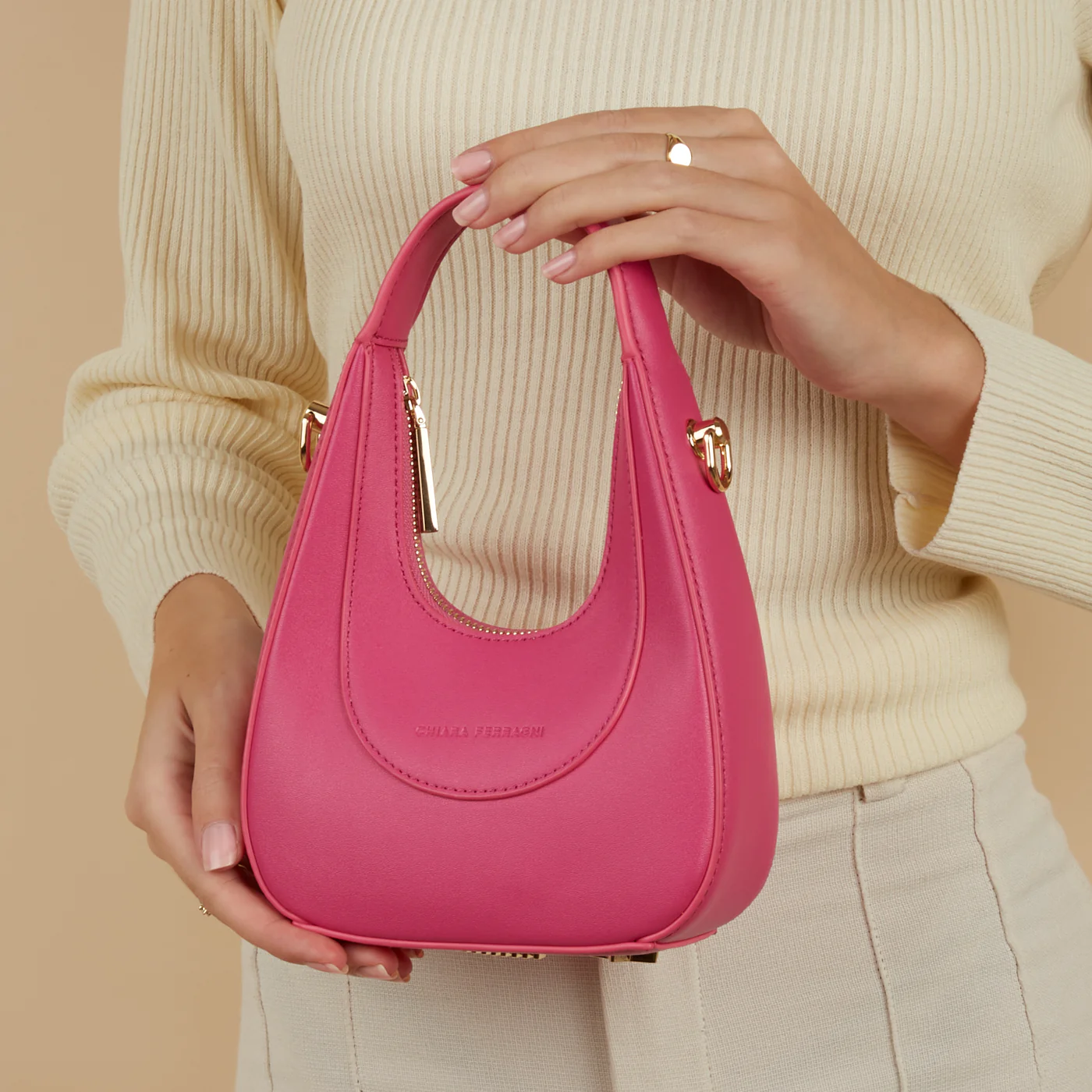 Chiara Ferragni Caia Pink Crossbody Bag 75SB4BG2-ZS517-431 - Image 3