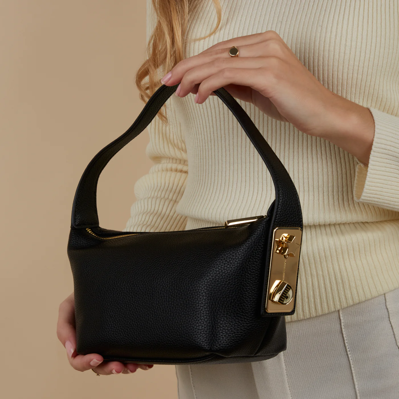 Chiara Ferragni Eye Star Black Handbag 75SB4BE4-ZS529-899 - Image 2