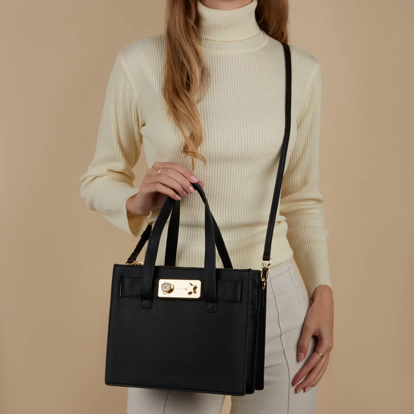 Chiara Ferragni Eye Star Black Handbag 75SB4BE6-ZS529-899 - Image 2