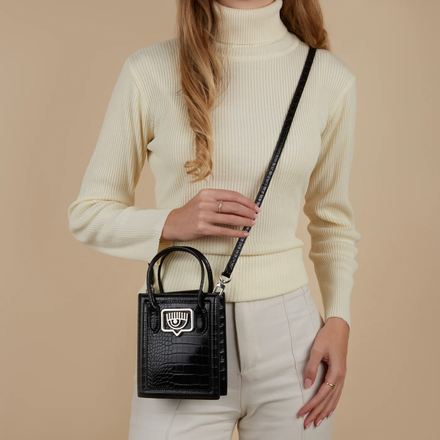 Chiara Ferragni Eyelike Black Crossbody Bag 75SB4BB8-ZS728-899 - Image 2