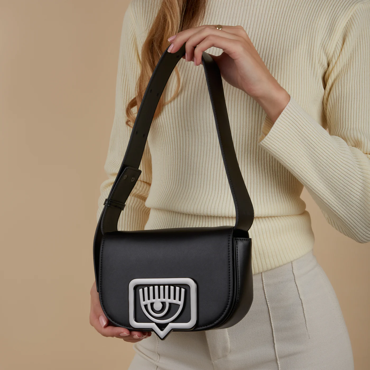 Chiara Ferragni Eyelike Black Shoulder Bag 75SB4BB9-ZS517-899 - Image 2
