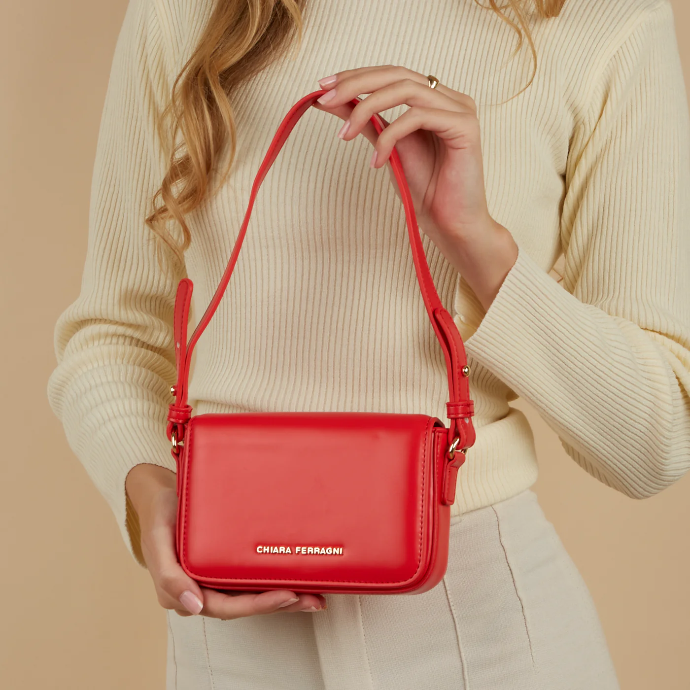 Chiara Ferragni Red Crossbody Bag 75SB4BK2-ZS959-514 - Image 3