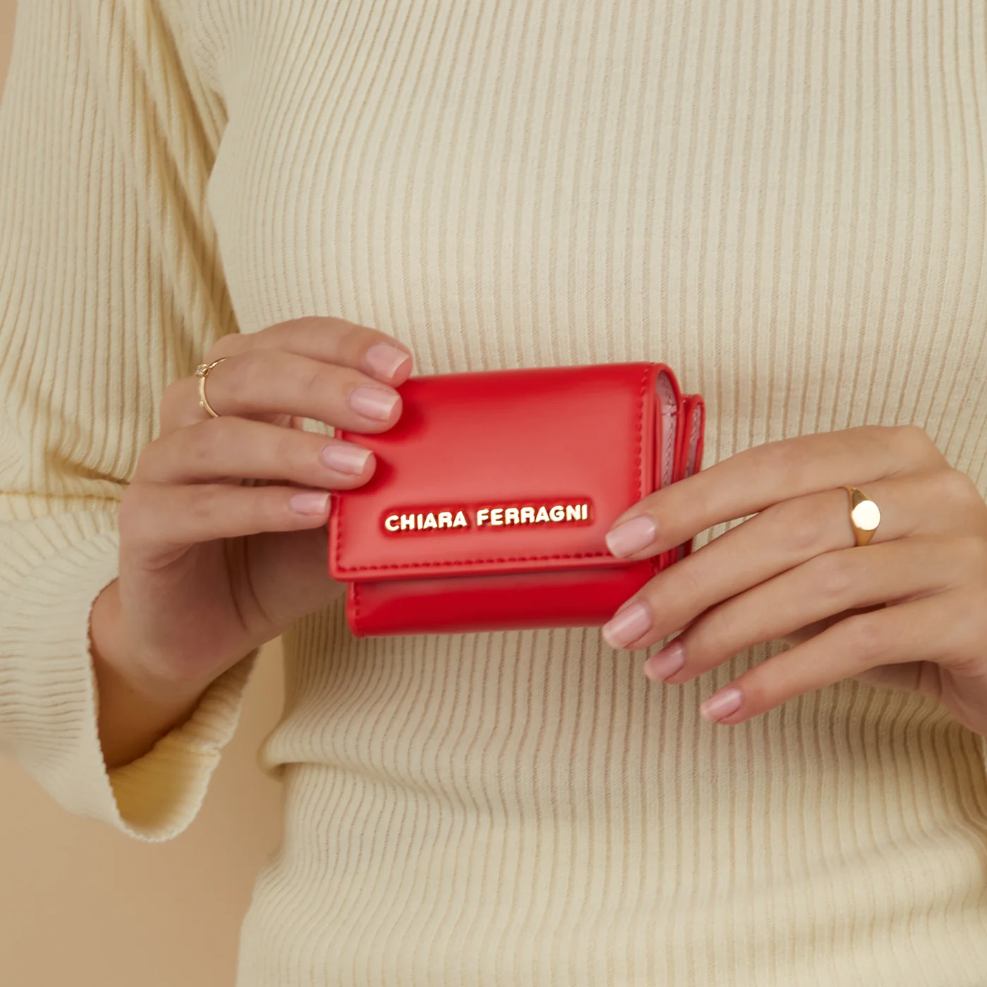 Chiara Ferragni Red Crossbody Bag 75SB4BK6-ZS959-514 - Image 3