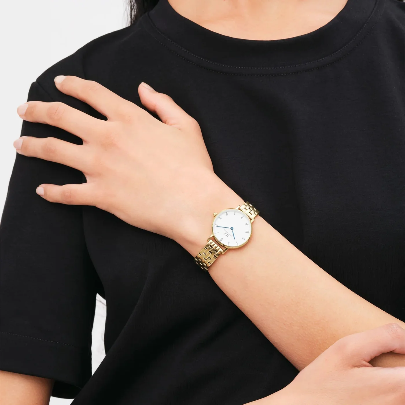 Daniel Wellington Classic Gold Watch DW00100682 - Image 3