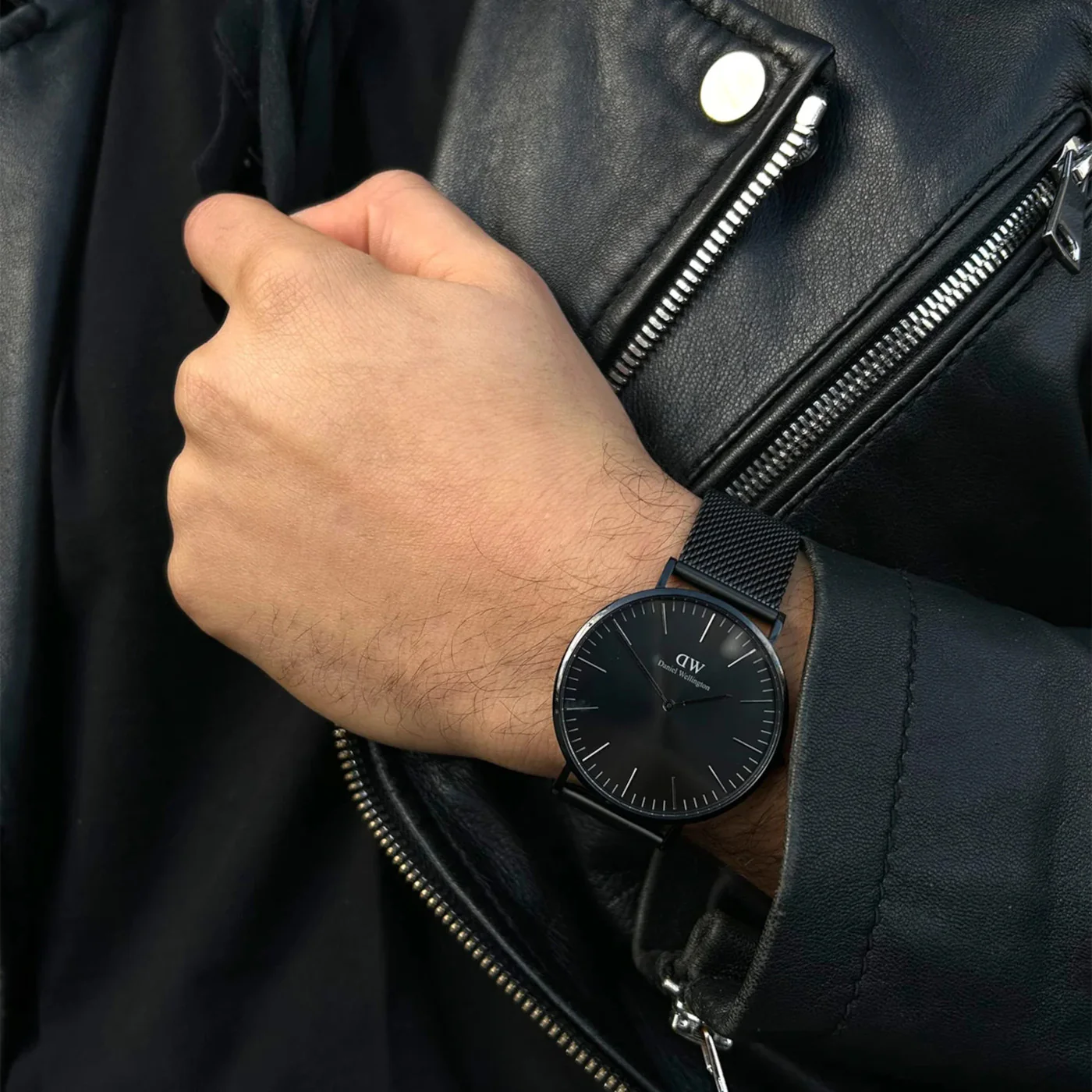 Daniel Wellington Classic Revival Black Watch DW00100632 - Image 2
