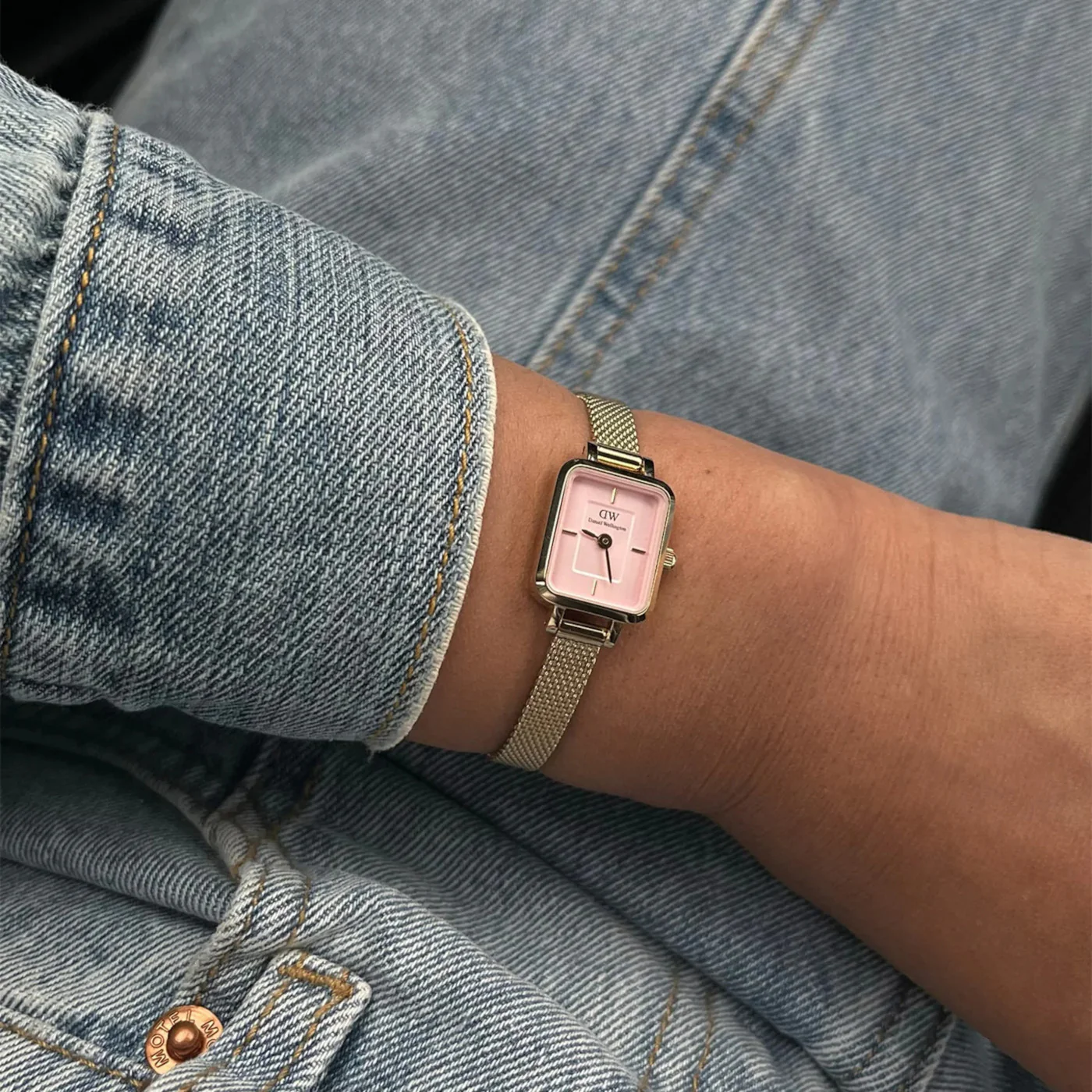 Daniel Wellington Quadro Gold Watch DW00100655 - Image 2