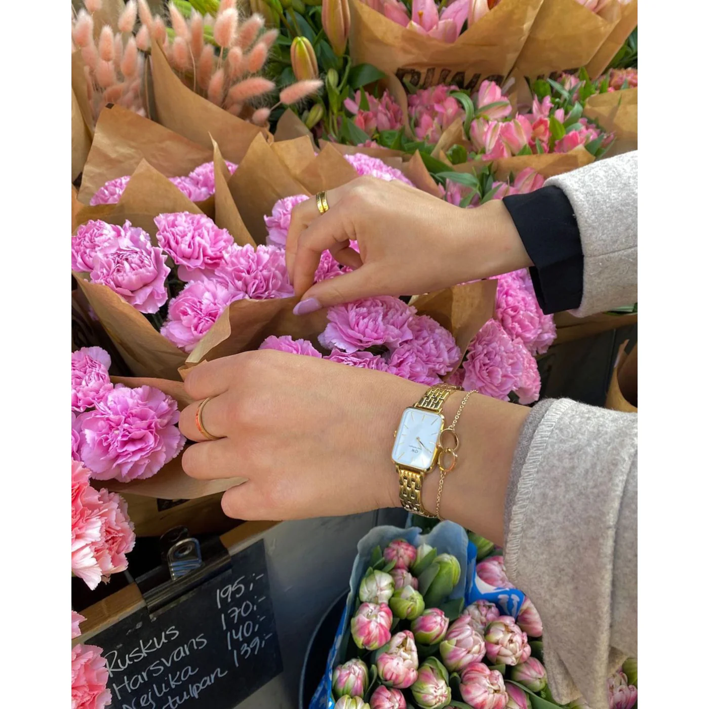 Daniel Wellington Quadro Link Gold Watch DW00100622 - Image 3