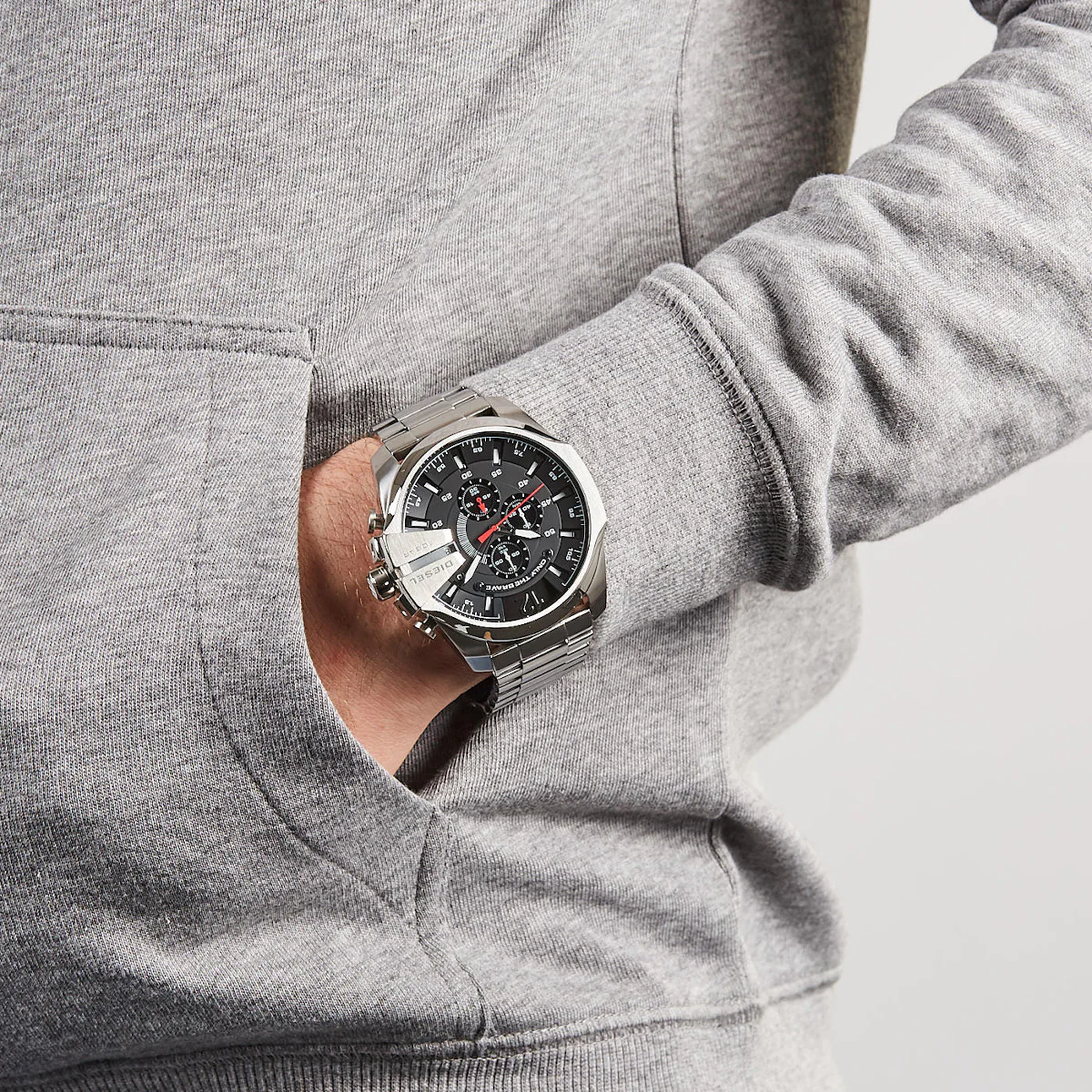 Diesel Mega Chief Silver Watch DZ4308 - Image 3