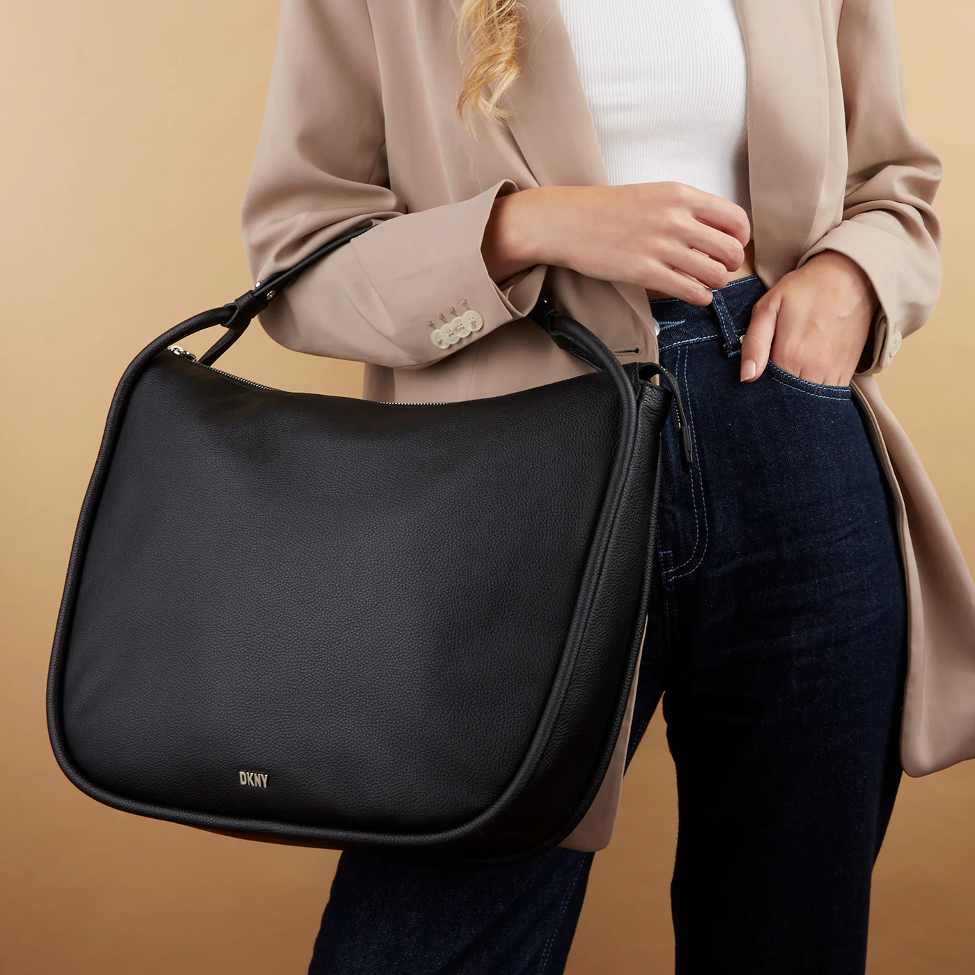 DKNY Black Handbag R23CAU01-BSV - Image 2