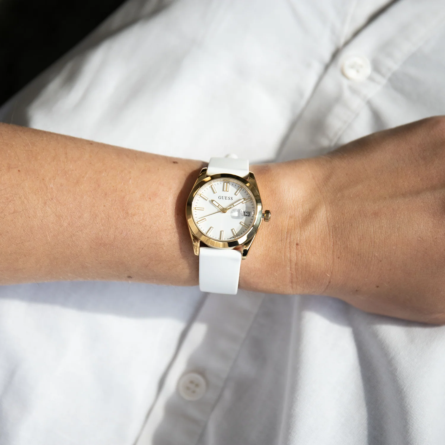 Guess Alice Gold-coloured Women's Watch GW1033L2 - Image 2
