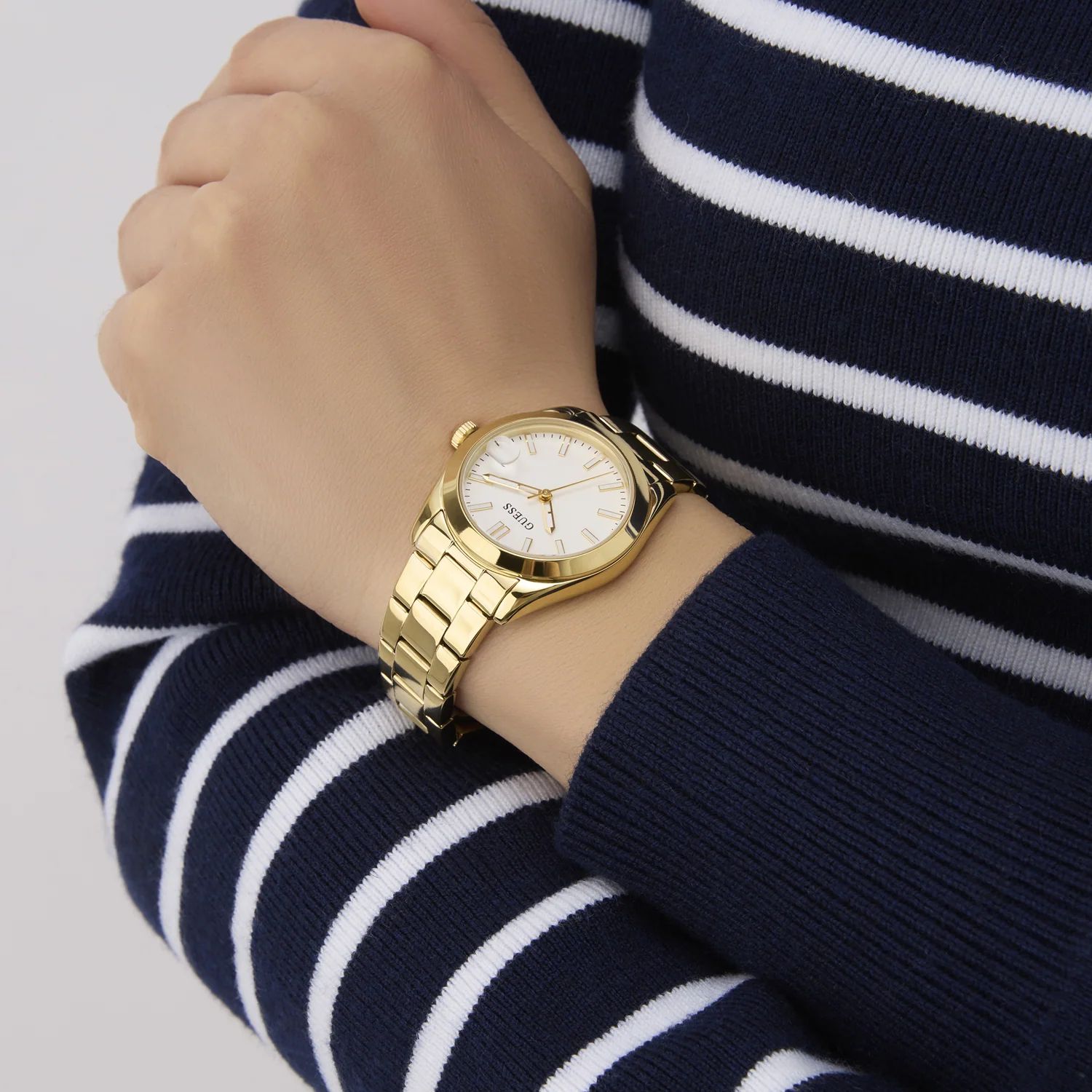 Guess Alice Women's Watch GW0934L2 - Image 2