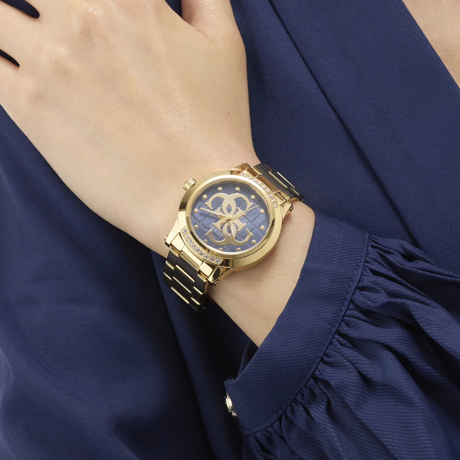 Guess Annette Navy Women's Watch GW0861L6 - Image 2