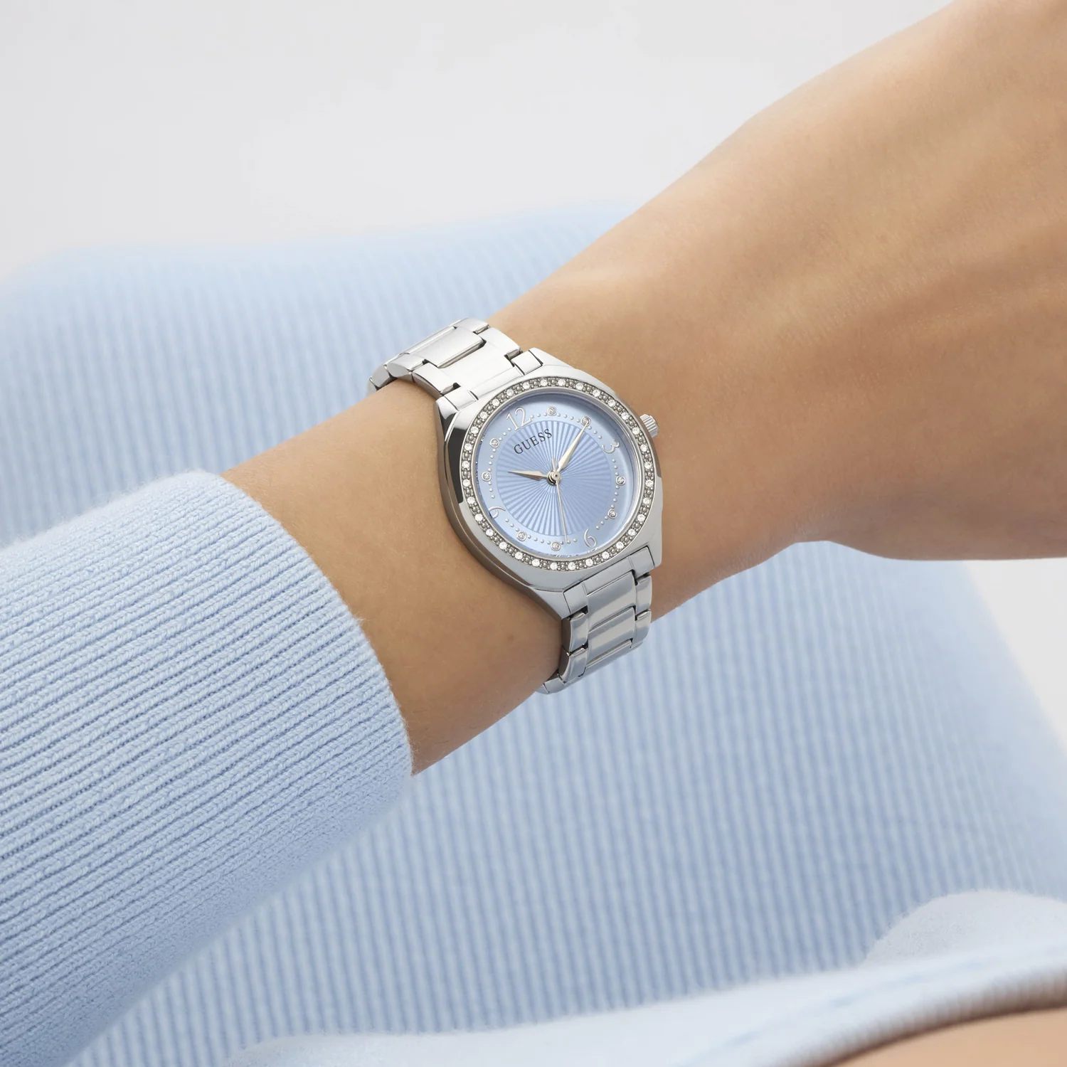 Guess Charlotte Light Blue Women's Watch GW0767L6 - Image 2