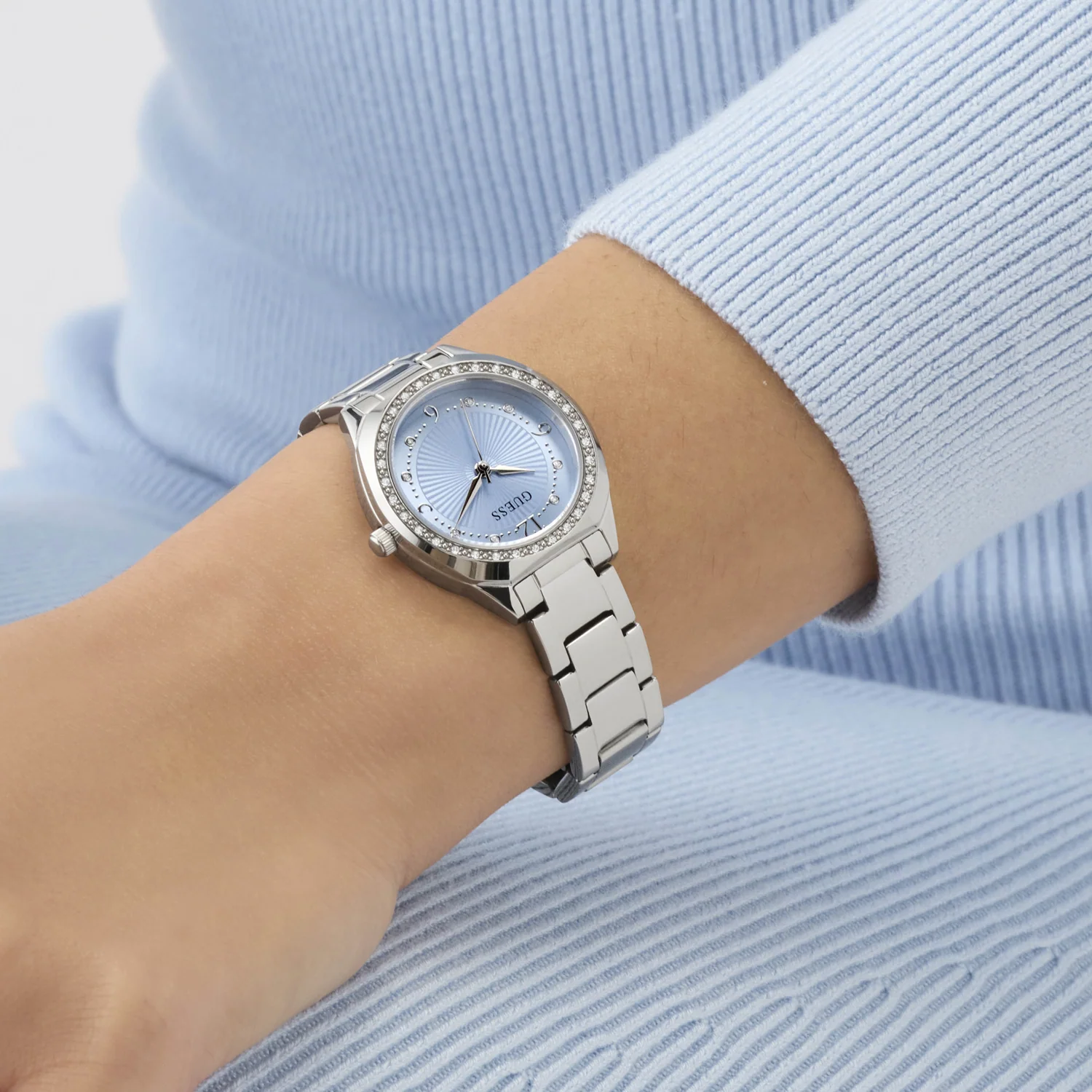 Guess Charlotte Light Blue Women's Watch GW0767L6 - Image 6