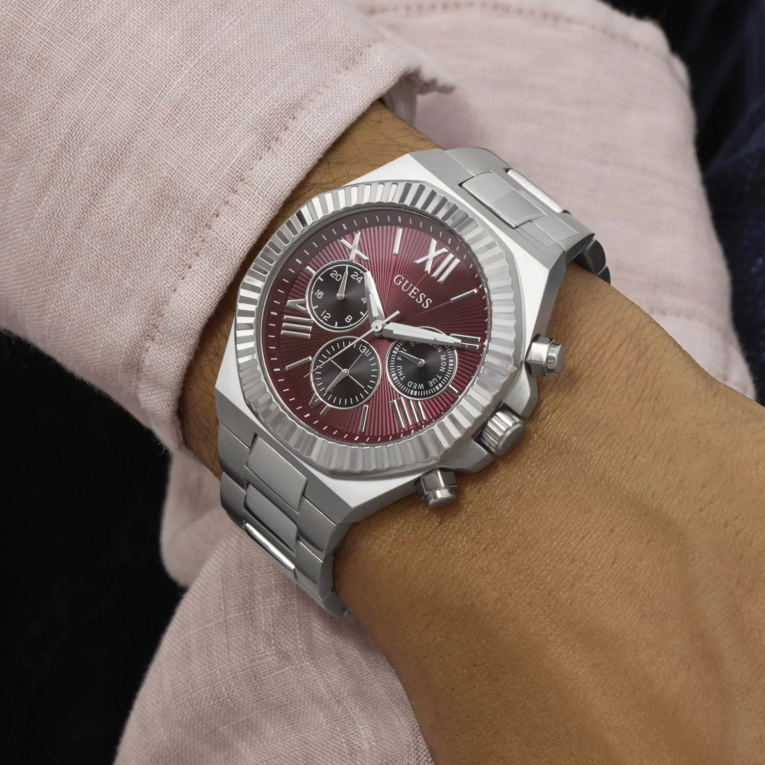 Guess Equity Bordeaux Men's Watch GW0703G7 - Image 4