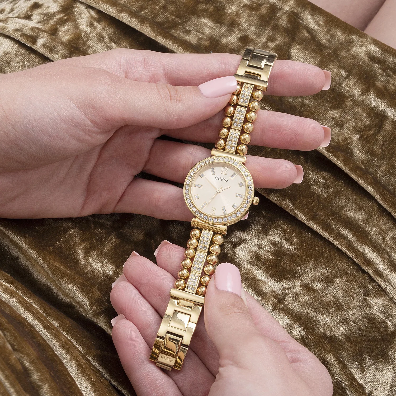 Guess Gala Women's Watch GW0401L2 - Image 5