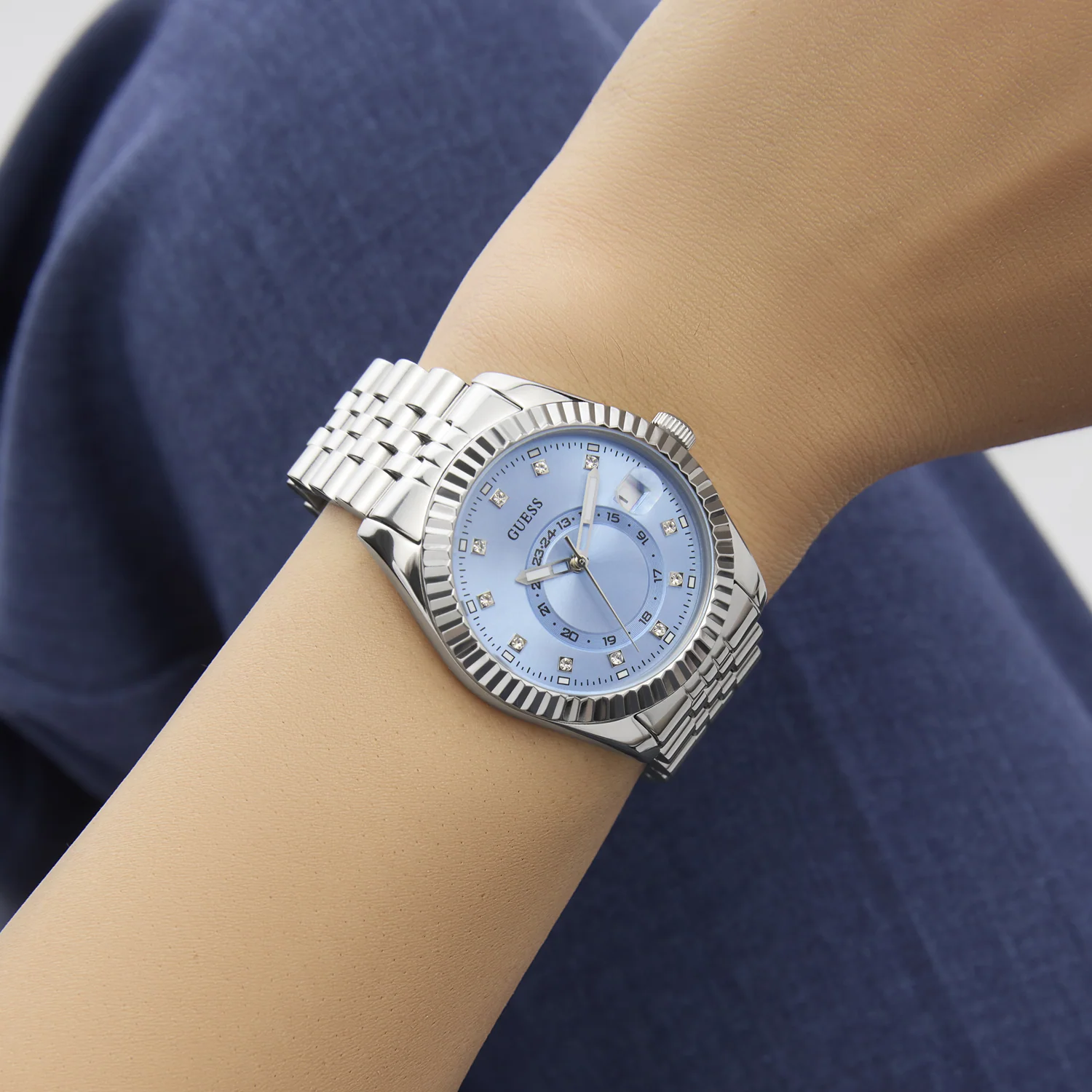 Guess Jada Women's Watch GW0936L1 - Image 2