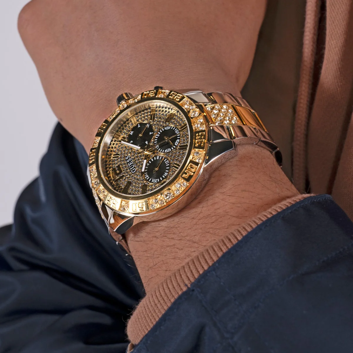 GUESS Majestic Men's Watch GW0796G3 - Image 6