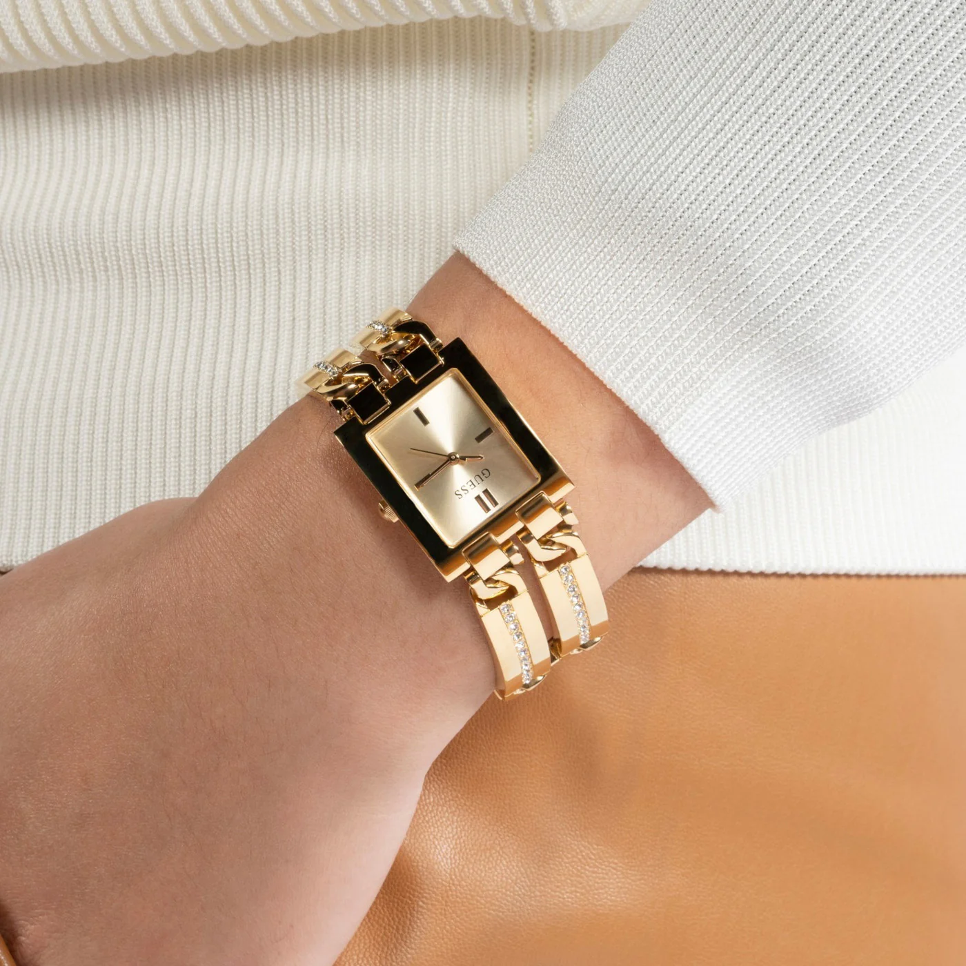 Guess Mod ID Gold Watch GW0668L2 - Image 3