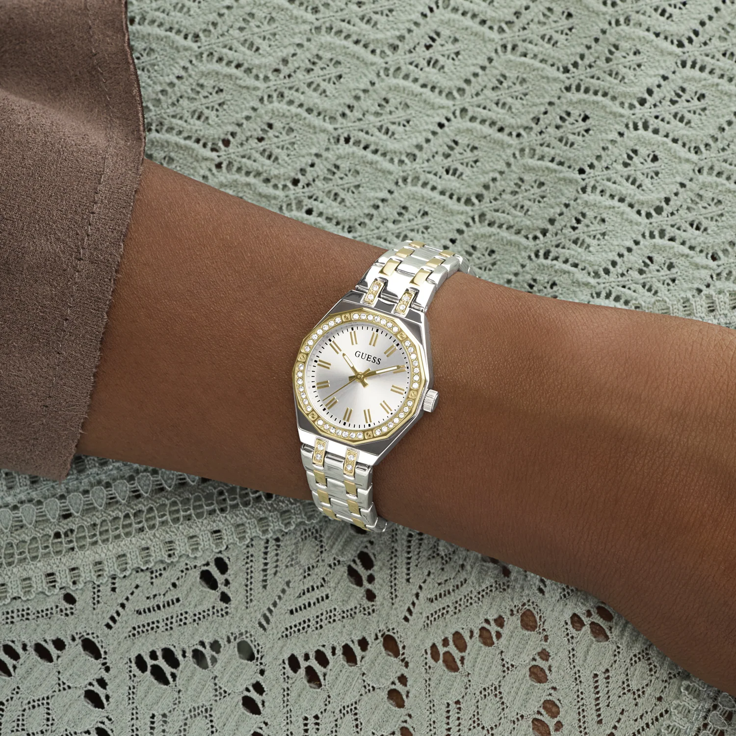 Guess Pixie Silver Women's Watch GW0931L3 - Image 4
