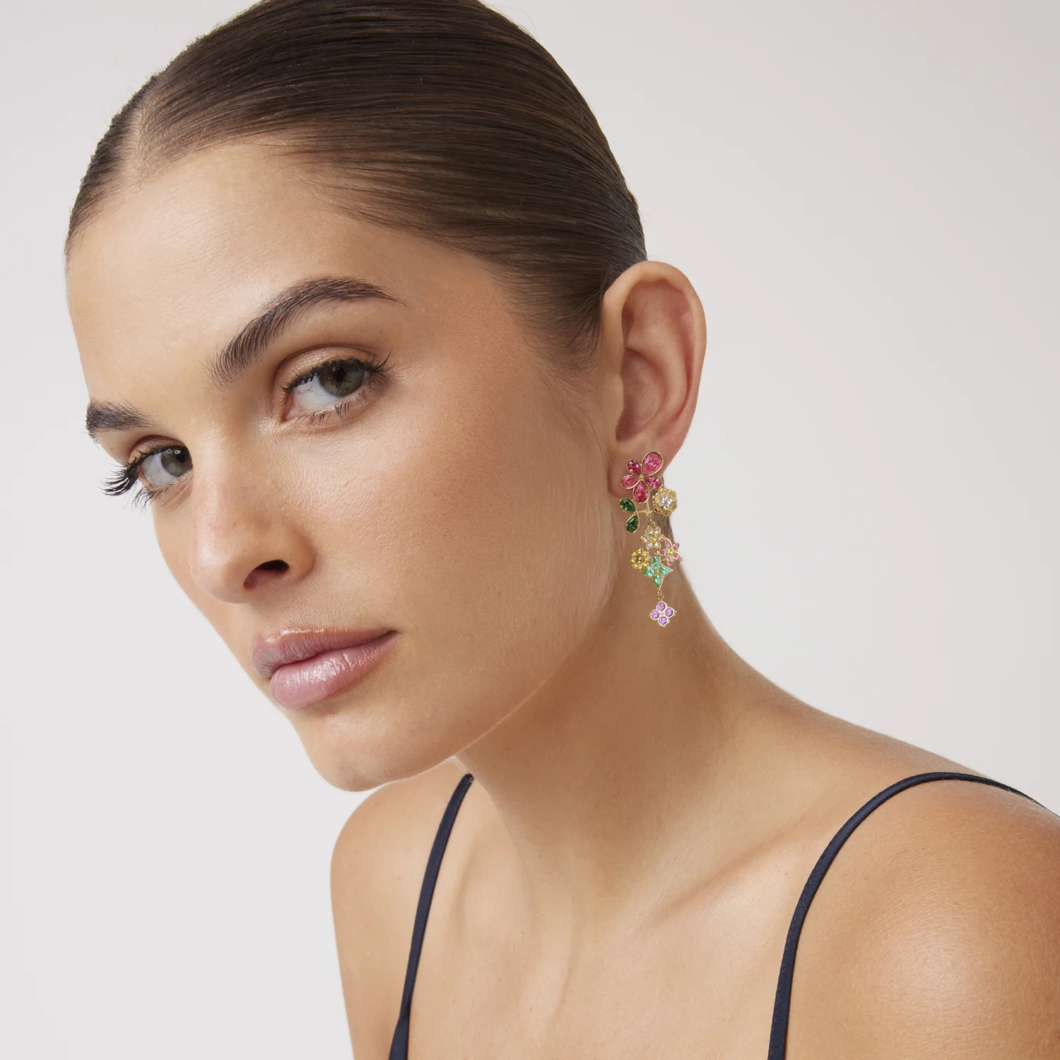 Guess Secret Garden Gold-coloured Earrings JUBE06030JWYGMCT-U - Image 2