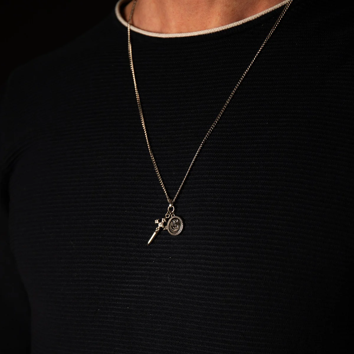 GUESS Silver Necklace JUMN04023JWSTBKT-U - Image 2