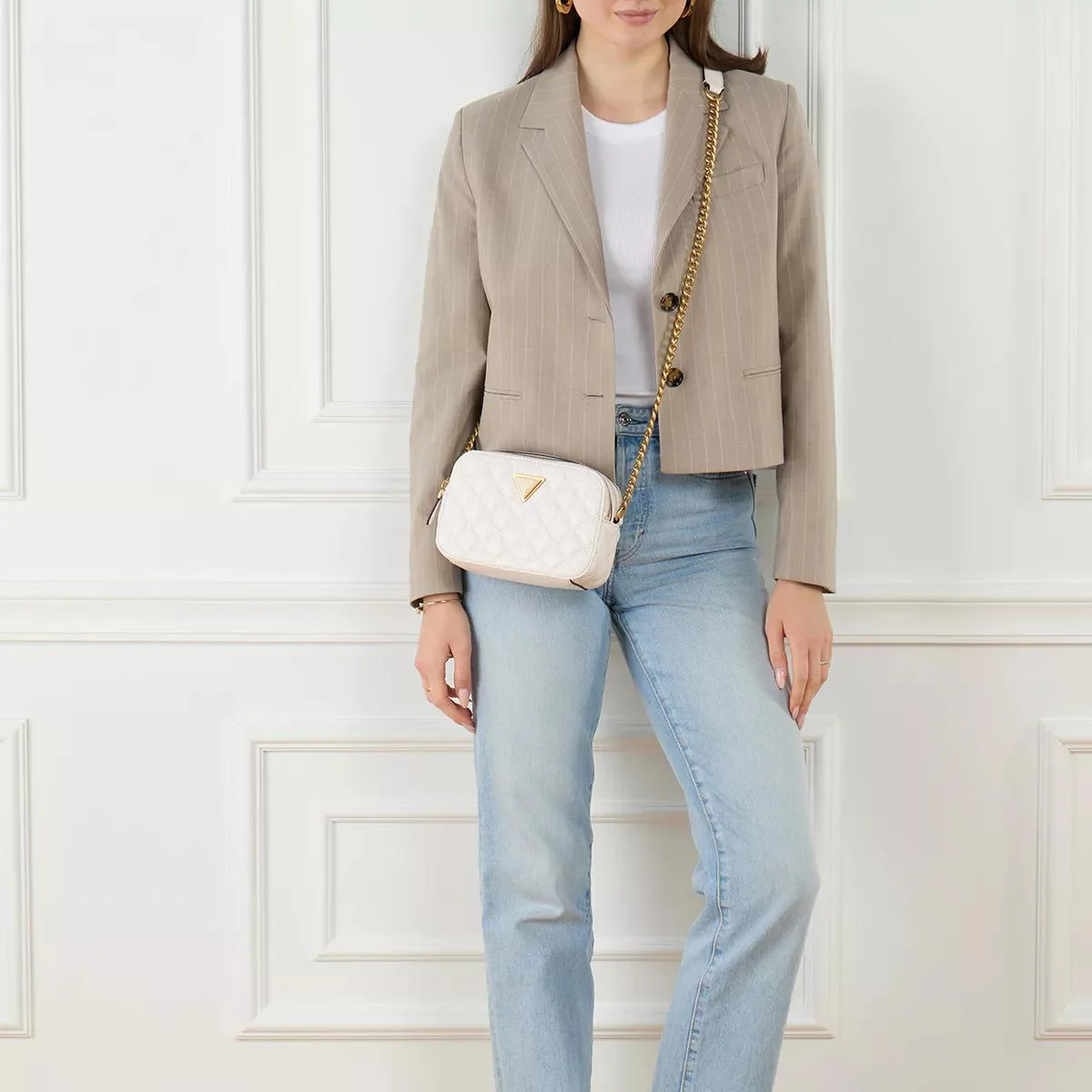 Guess White Crossbody Bag 2001-A0242966 - Image 2