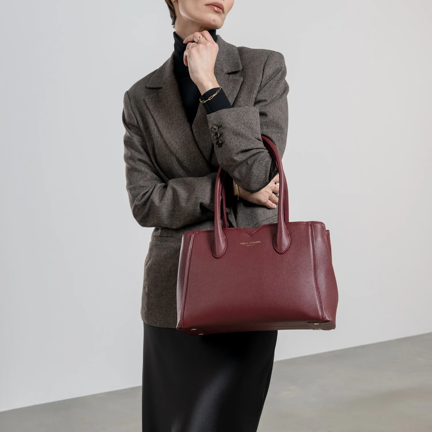 Isabel Bernard Honoré Cloe Midi Bordeaux Calfskin Leather Handbag IB25082-052 - Image 2