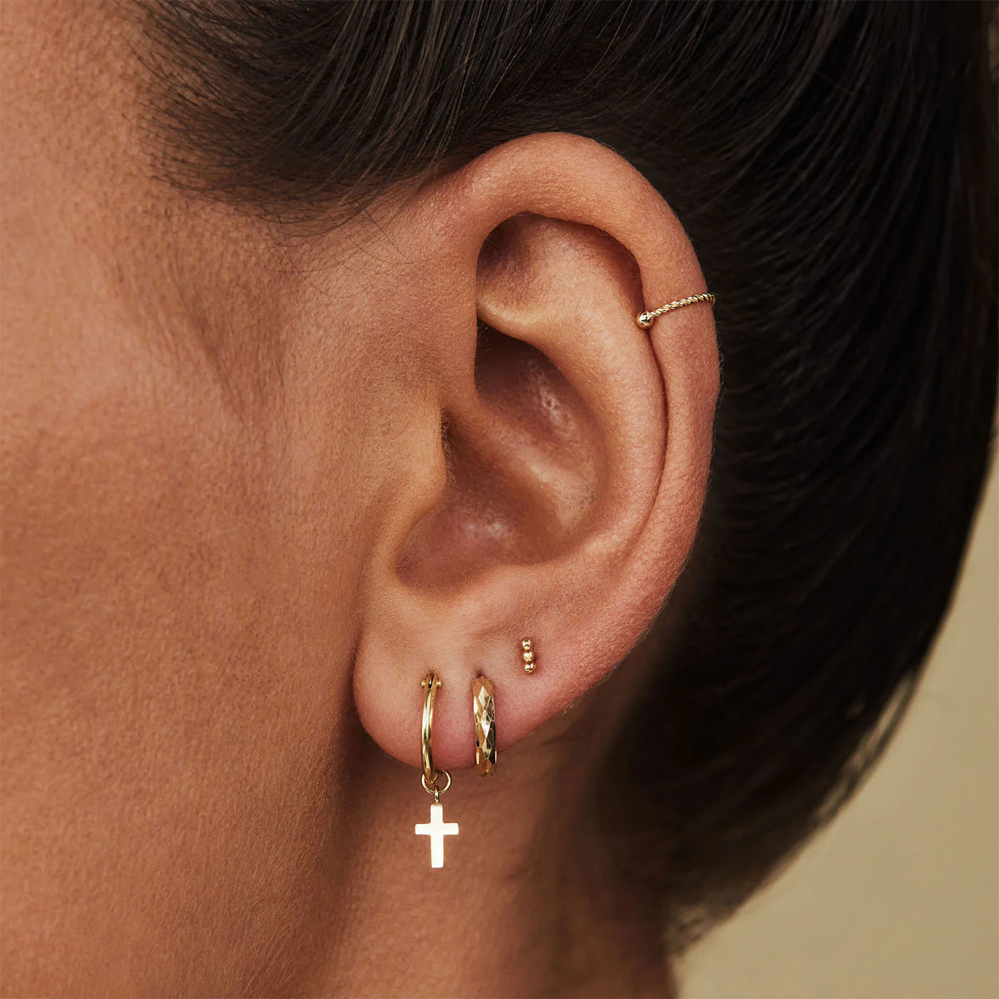 Isabel Bernard 14 Carat Golden Rivoli Claire Earstuds IB360193 - Image 3