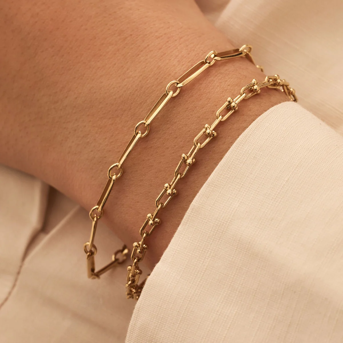 Isabel Bernard Aidee Royale 14 Karat Gold Link Necklace IB320140 - Image 3