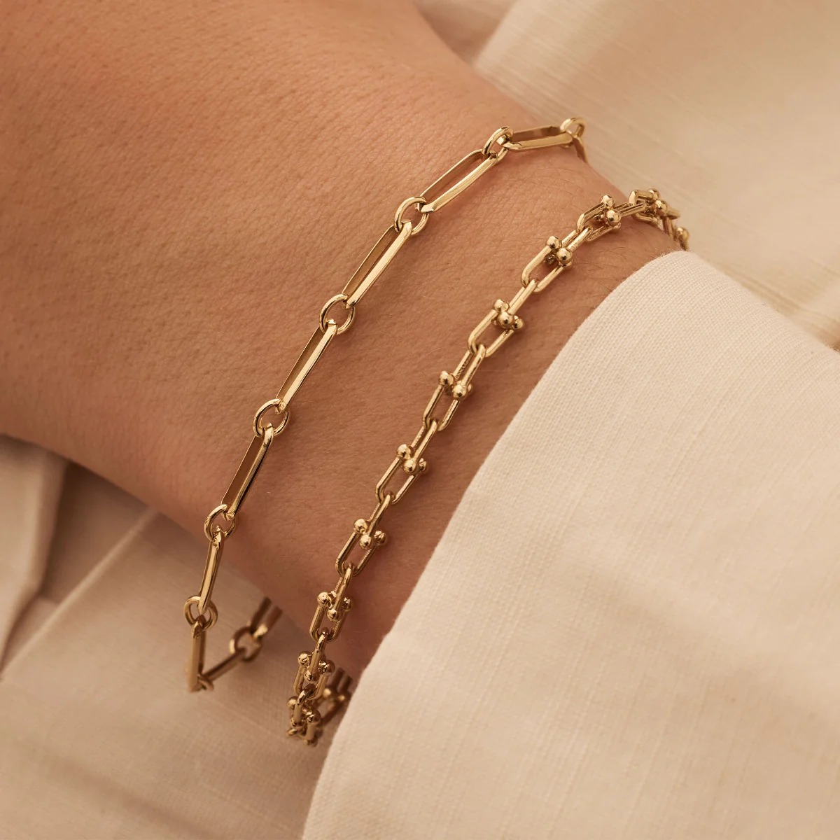 Isabel Bernard Aidee Royale 14 Karat Gold Link Necklace IB320140 - Image 4