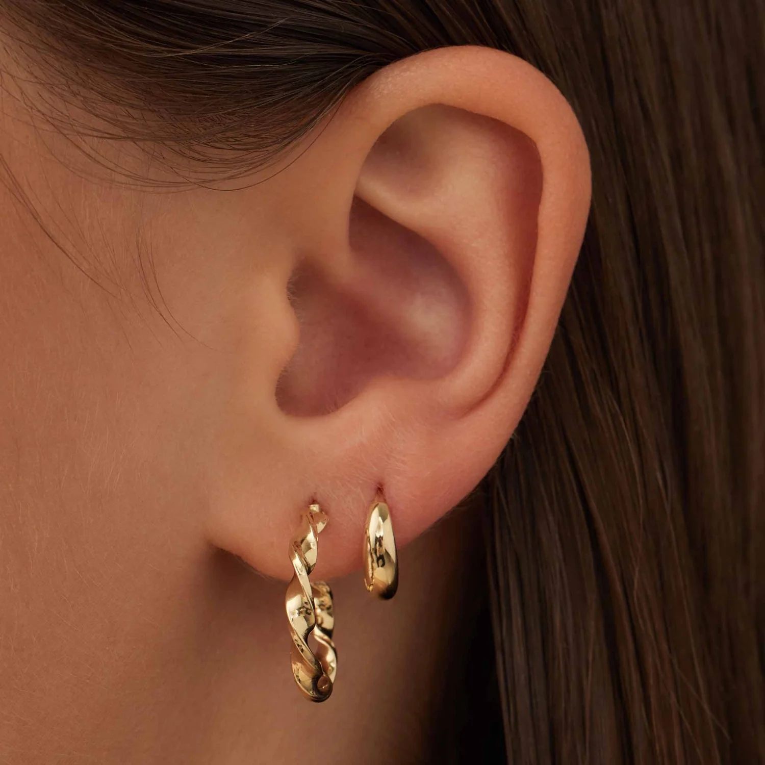 Isabel Bernard Cadeau d'Isabel 14 karat gold earring set IB90176 - Image 3