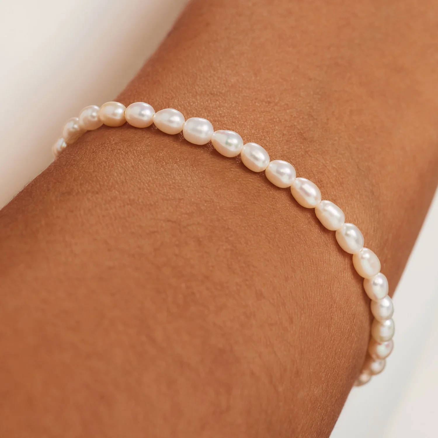 Isabel Bernard Cadeau d'Isabel 14 karat gold necklace and bracelet gift set with freshwater pearls IB90174 - Image 5
