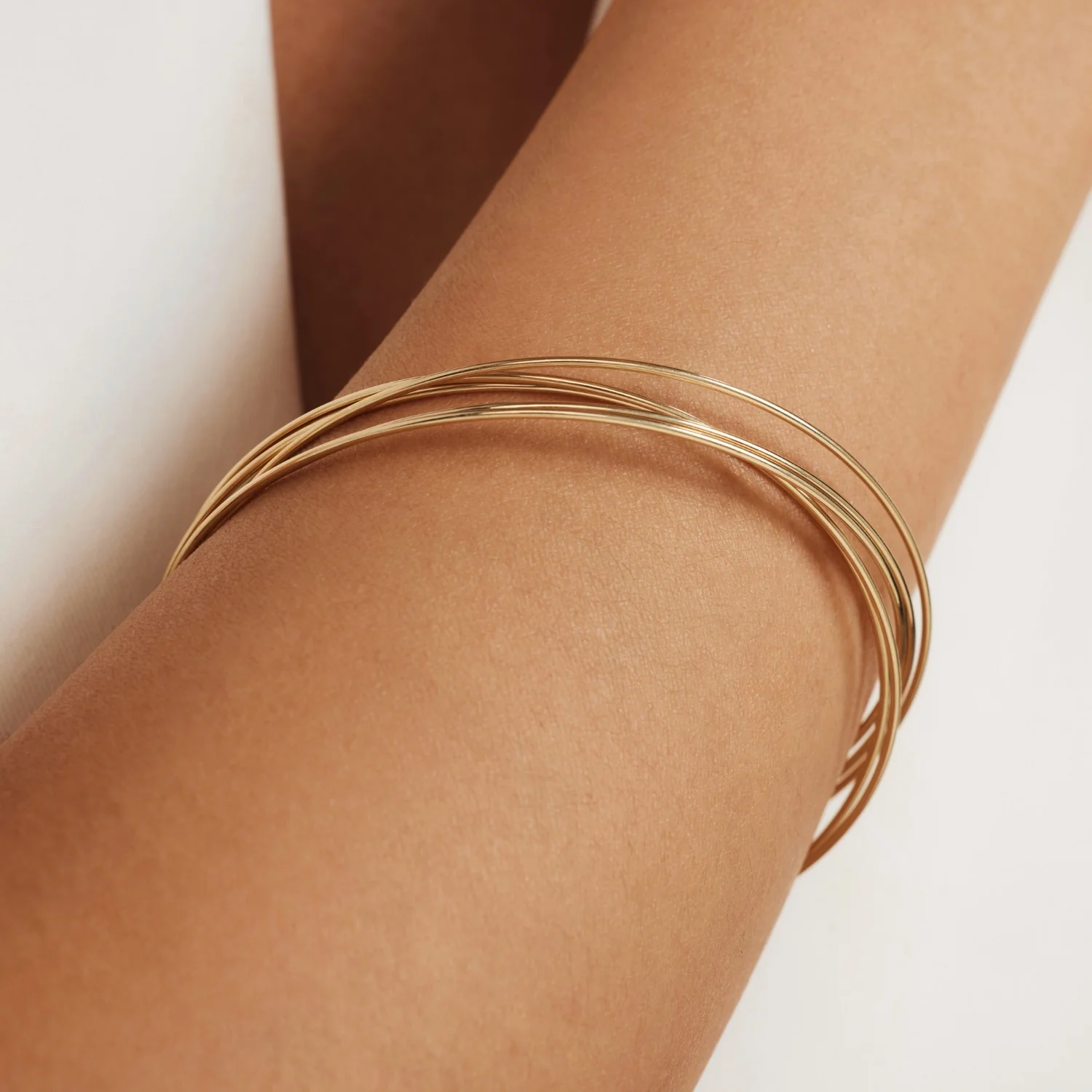 Isabel Bernard Cour d'Honneur Adora 14 Carat Golden Bangle Set IB320110 - Image 3