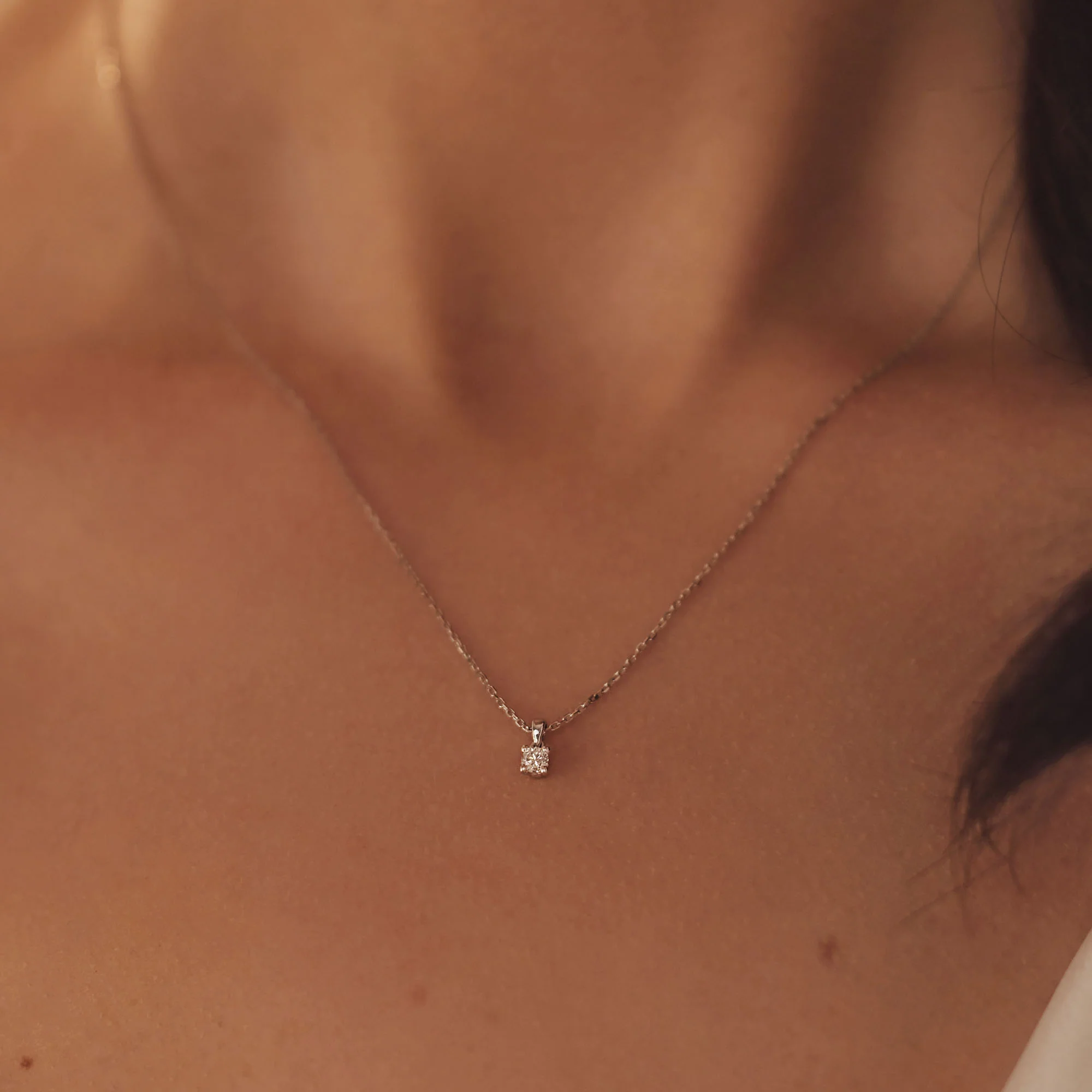 Isabel Bernard De la Paix Celesse 14 Carat Whitegold Necklace | diamond 0.07 ct | IBD350005 - Image 2