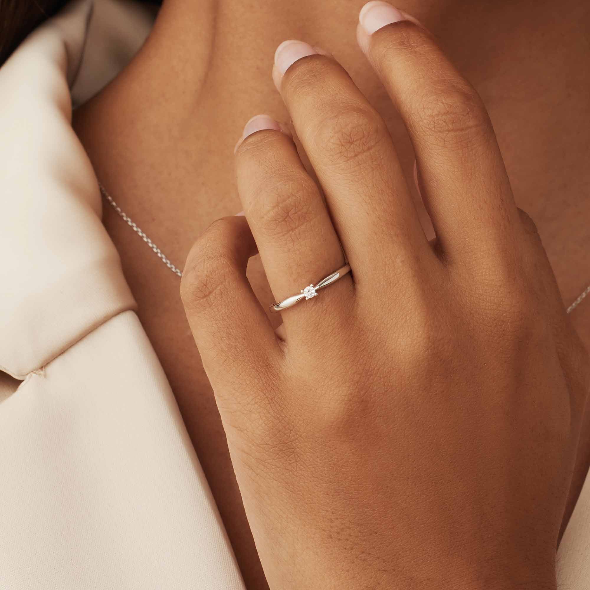 Isabel Bernard De la Paix Céline 14 Carat Whitegold Ring | diamond 0.05 ct | IBD330004-48 - Image 3