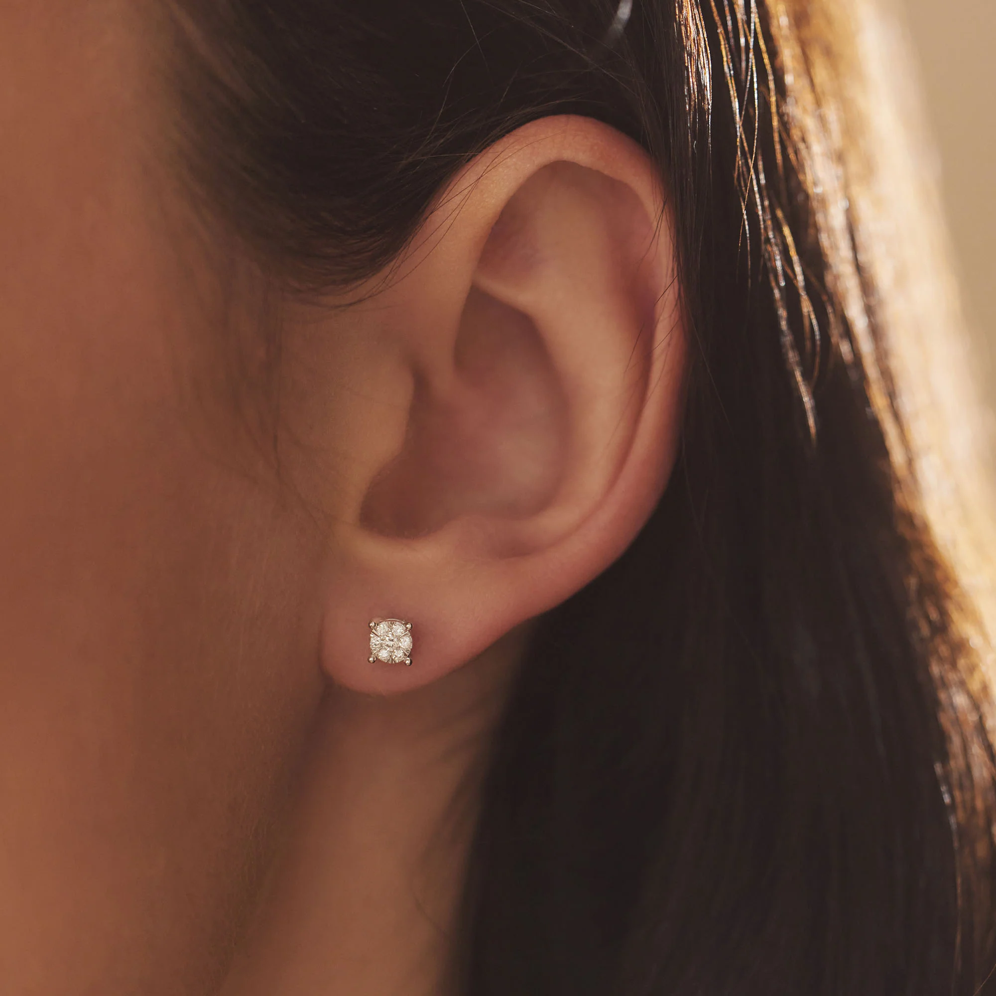 Isabel Bernard De la Paix Hanaé 14 Carat Whitegold Ear Studs | diamond 0.16 ct | IBD360016 - Image 3