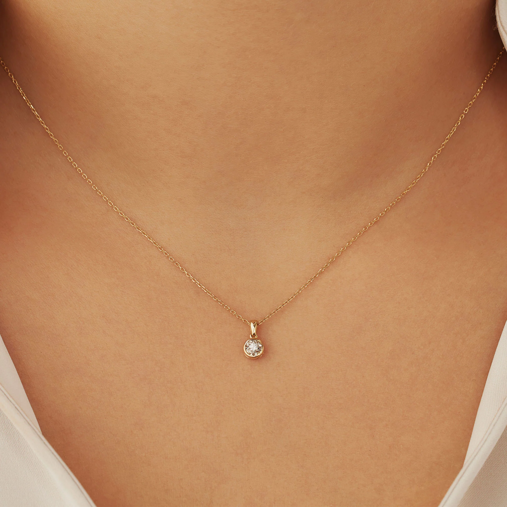 Isabel Bernard De La Paix Inaya 14 Carat Golden Necklace | diamond 0.03 ct | IBD350019 - Image 3