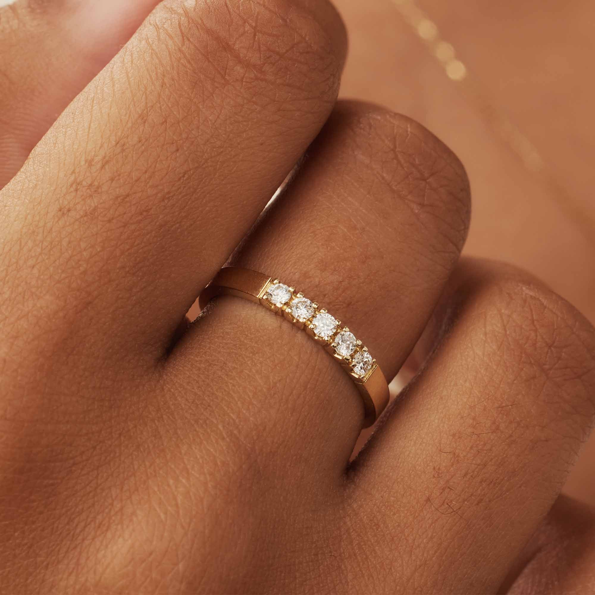 Isabel Bernard De la Paix Madeline 14 Carat Gold Ring | diamond 0.20 ct | IBD330018-48 - Image 2
