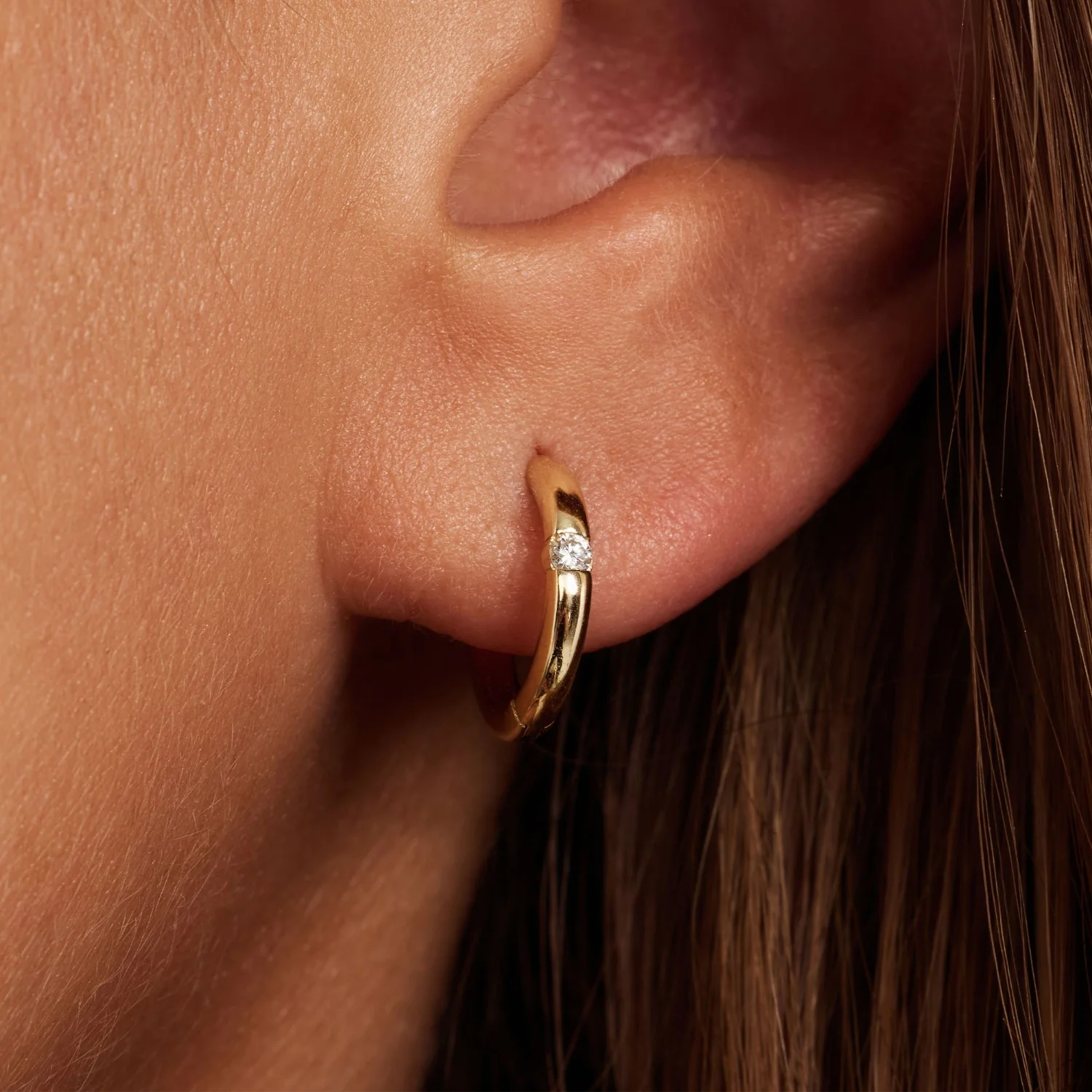 Isabel Bernard De la Paix Mia 14 Karat gold earring with diamond 0.06 carat IBD360037 - Image 2