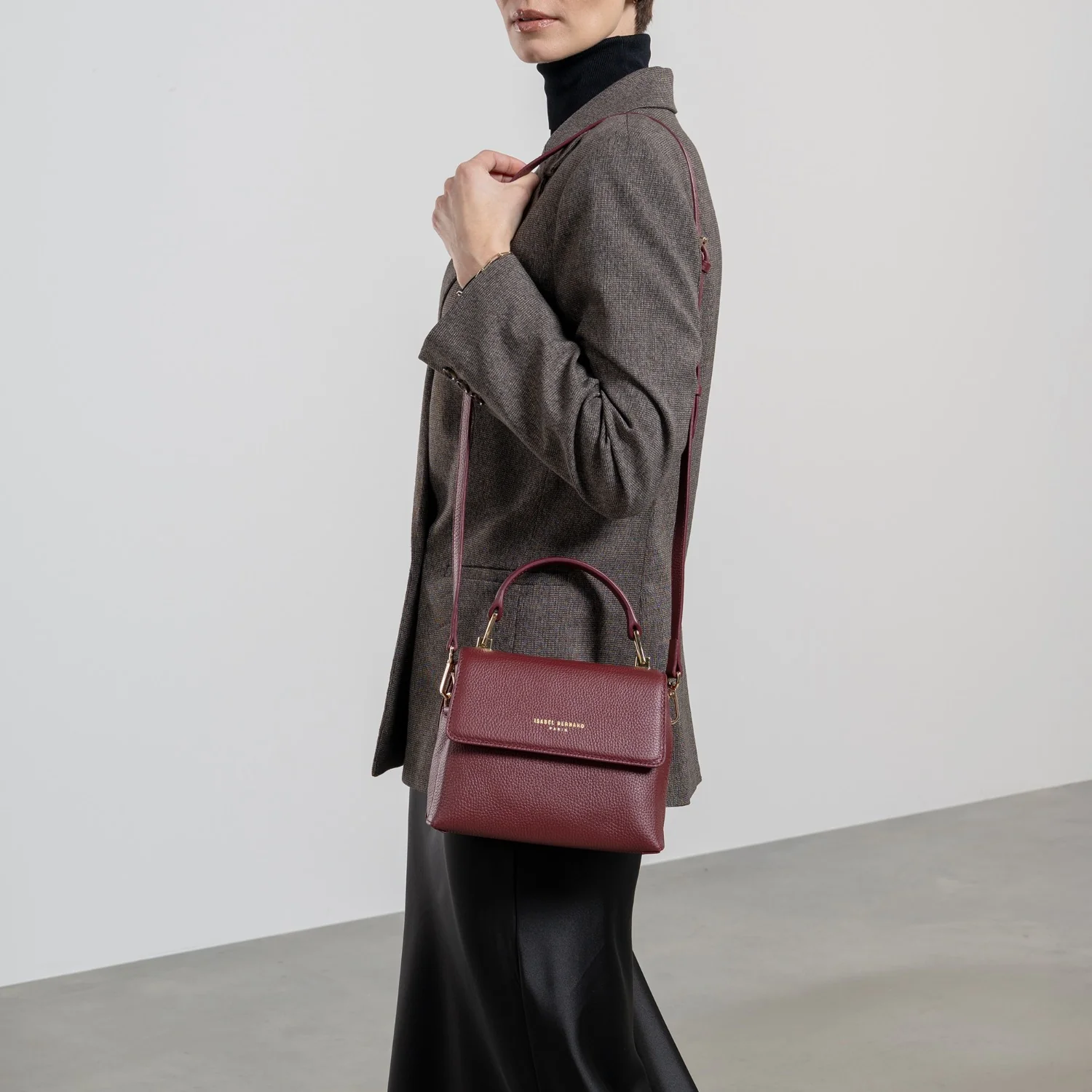 Isabel Bernard Femme Forte Heline Bordeaux Calfskin Leather Handbag IB21121 - Image 2
