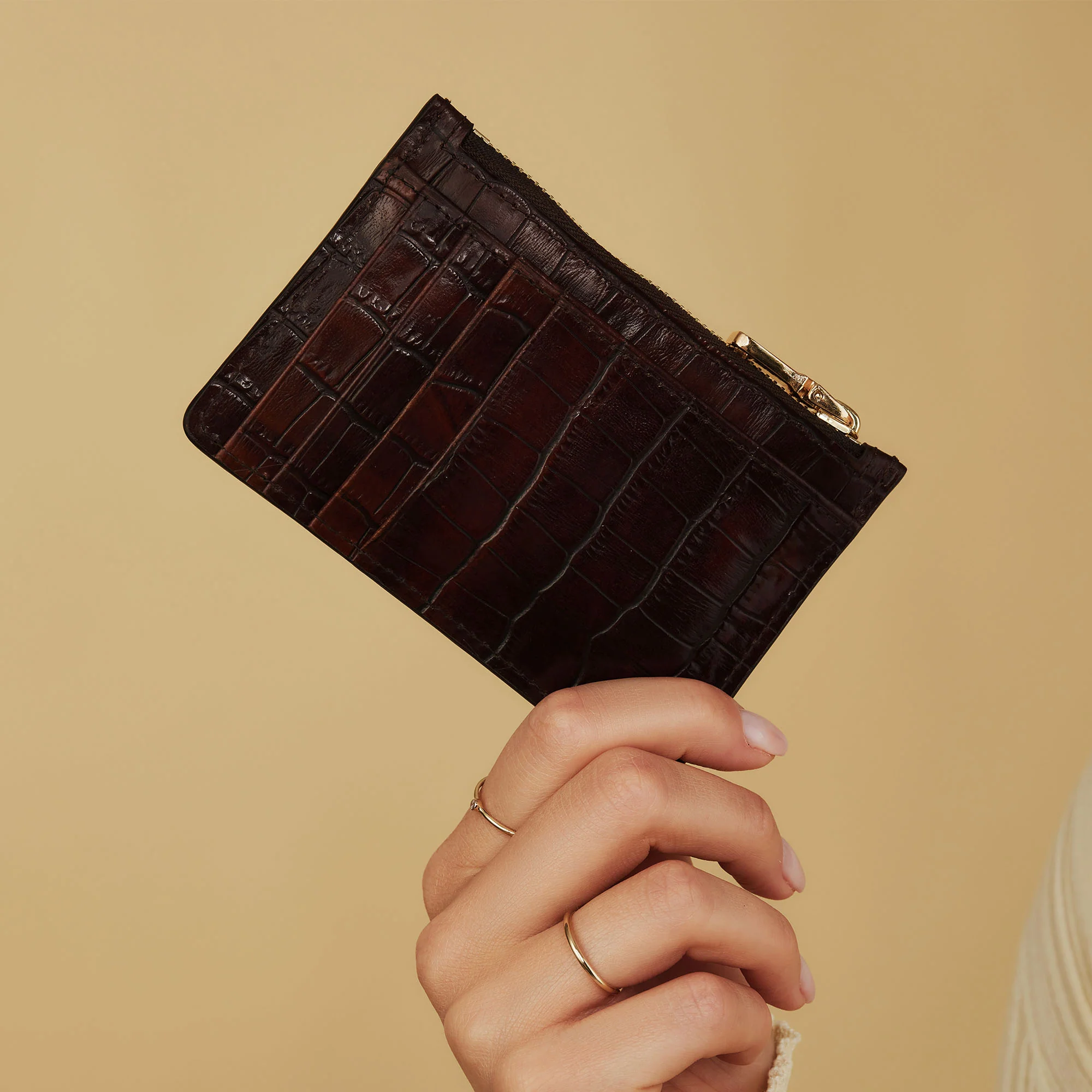 Isabel Bernard Honoré Aveline croco Brown Leather Card Holder made of Calfskin IB27019 - Image 3