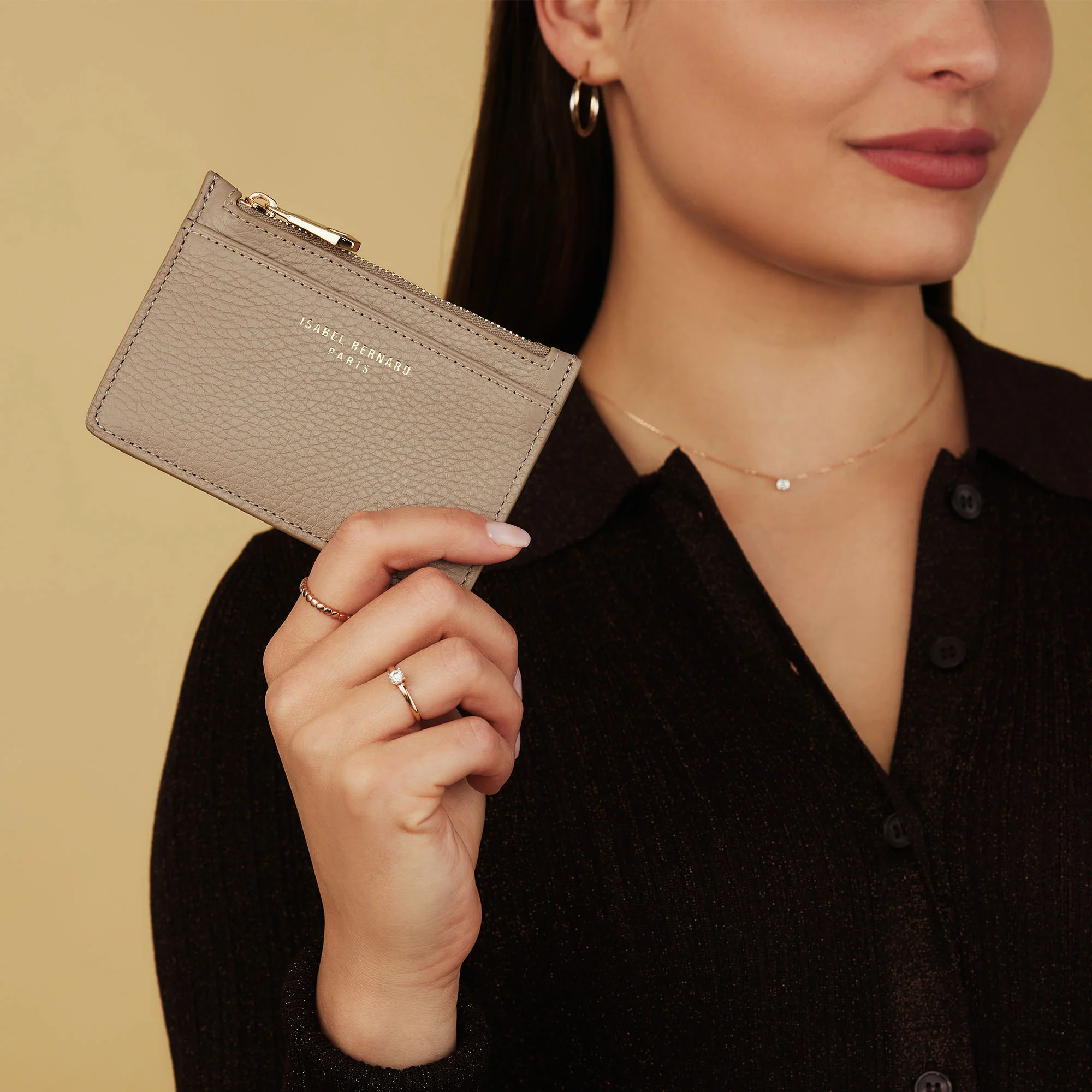 Isabel Bernard Honoré Aveline Taupe Leather Card Holder made of Calfskin IB27017 - Image 4